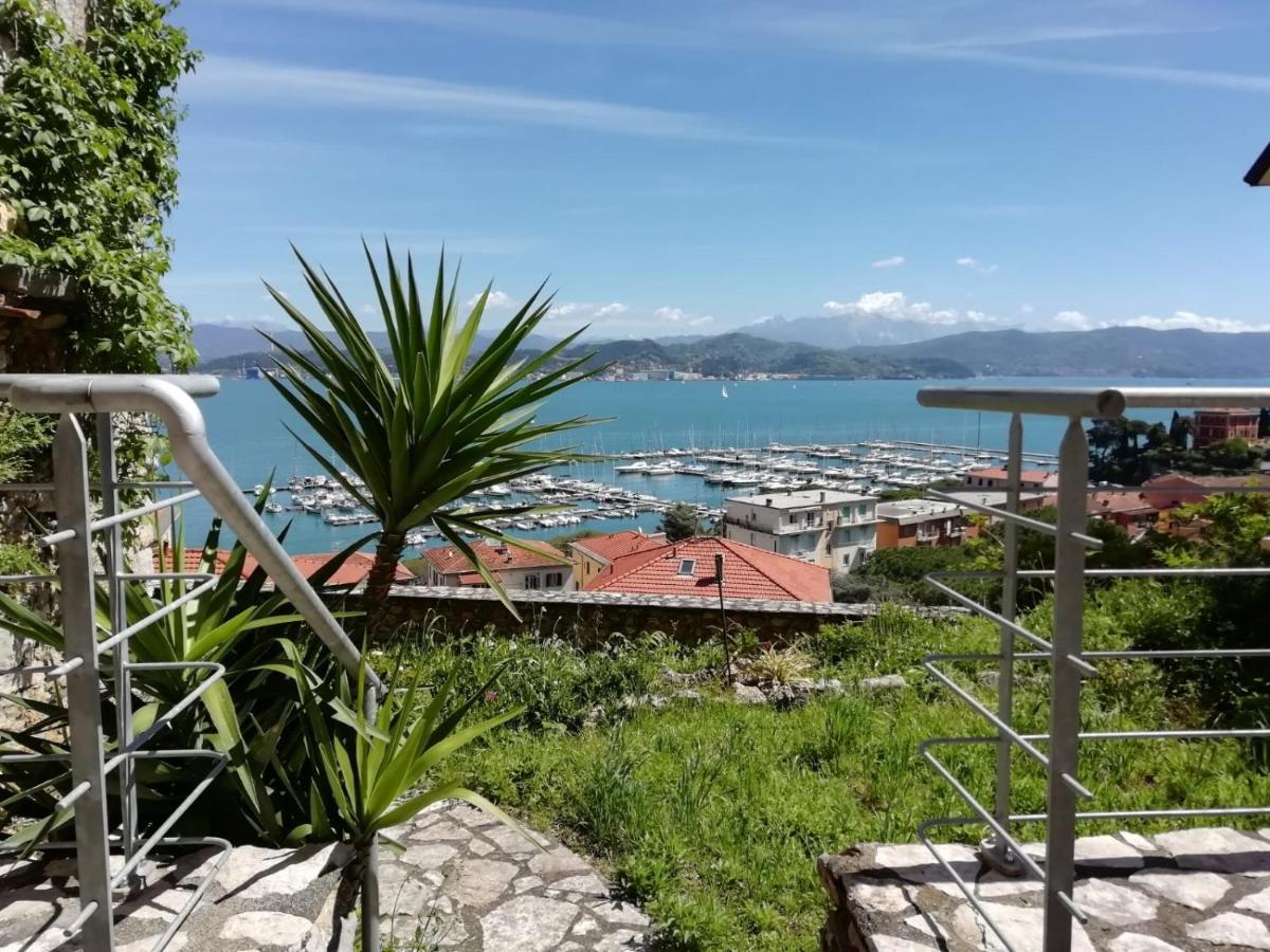 La Terrazza Nel Carruggio Villa Fezzano  Bagian luar foto